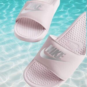 Nike JDI Benassi Slides